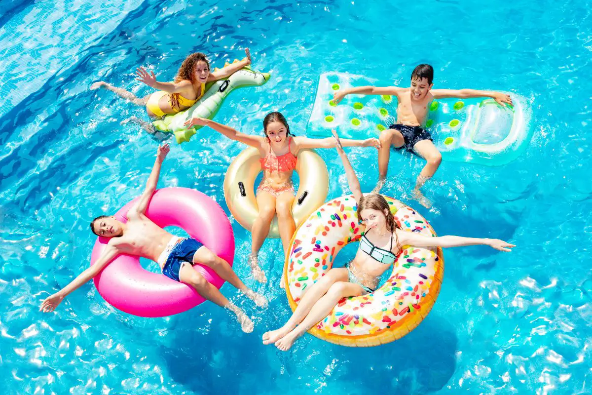 The 7 Best Pool Toys For Hot Summer Days